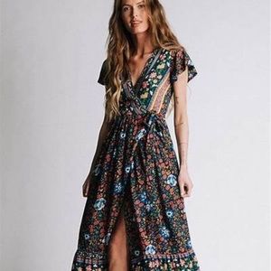 Milan Maxi Dress in Navy Floral